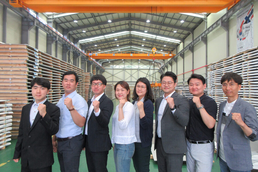 Sverdrup Steel team in Korea